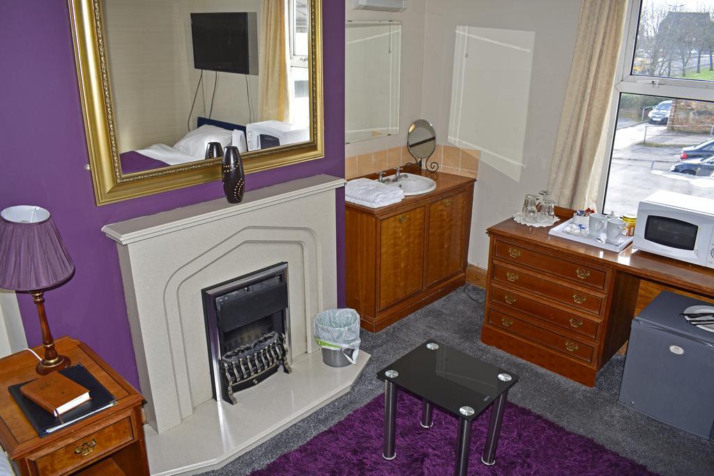 Verdon Guest House Stoke-on-Trent Exterior photo